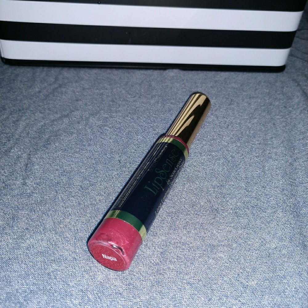 Napa Lipsense