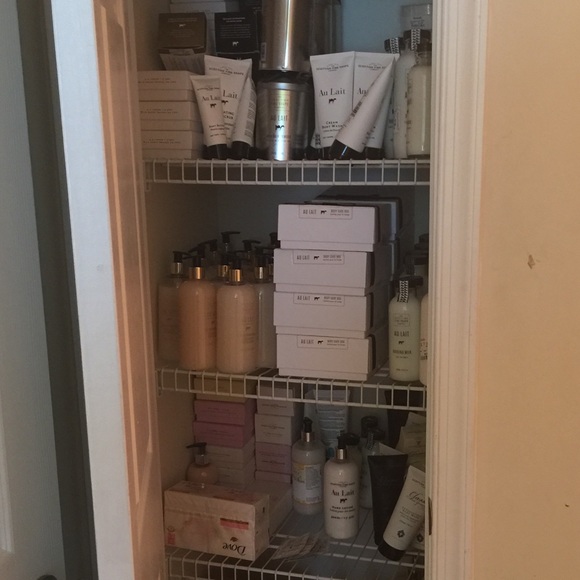 I have a little bit of everything fabulous. 😊 - Picture 3 of 6