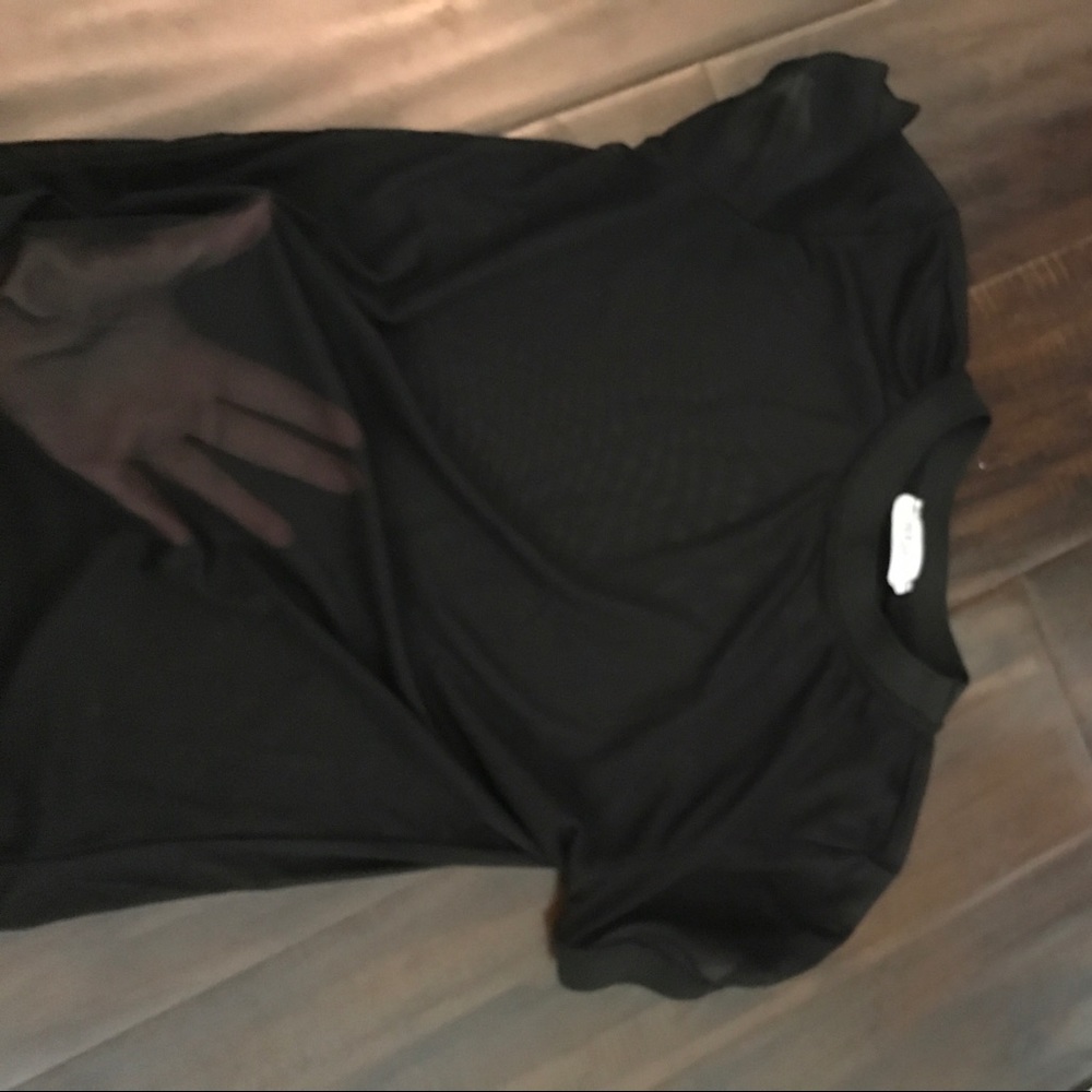 mesh tee shirt - Picture 3 of 3
