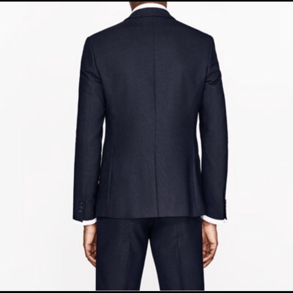 New Suit - Picture 8 of 8