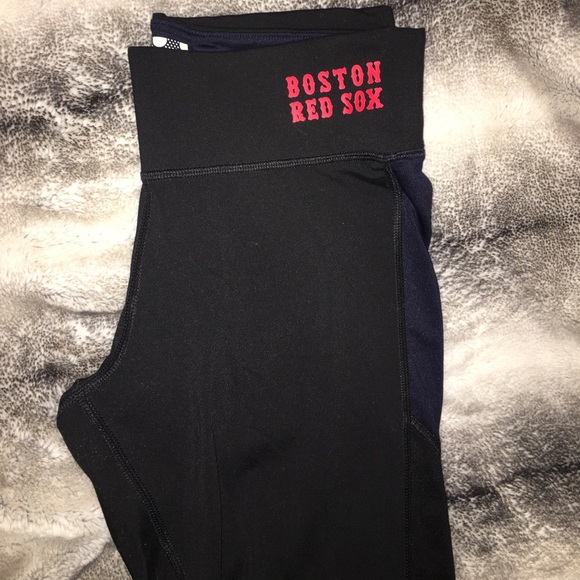 Size Small VS  PINK Ultimate Red Sox Leggings - Picture 2 of 6