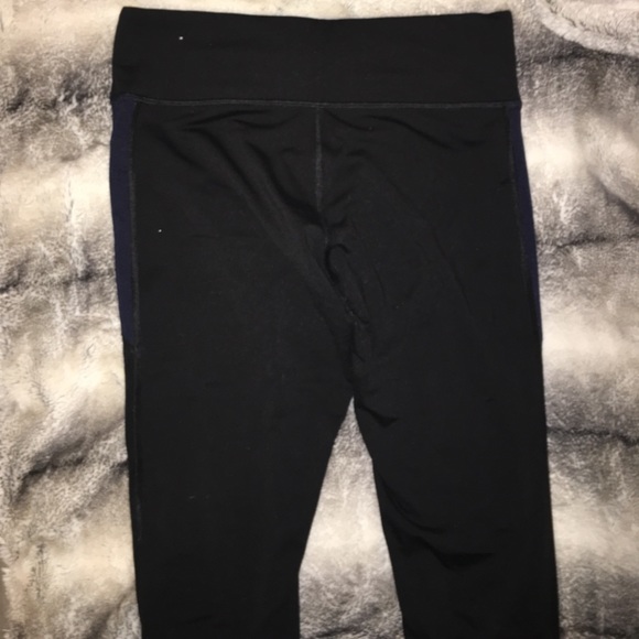 Size Small VS  PINK Ultimate Red Sox Leggings - Picture 4 of 6