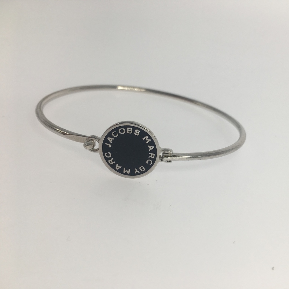 Classic Marc Disc Skinny Bangle