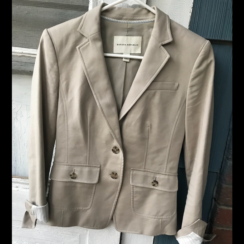 Banana Republic Tan Blazer!