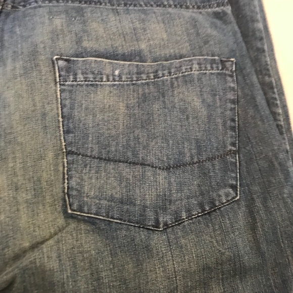 Beautiful jeans 👖 - Picture 4 of 6