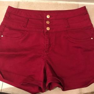 High waisted maroon shorts