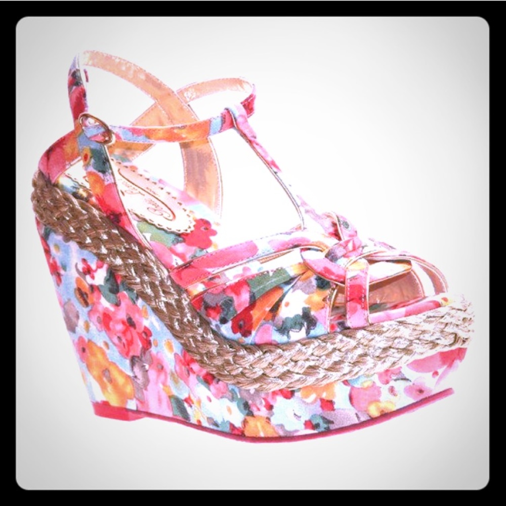 Poetic Licence London: Arm Candy Floral Wedge