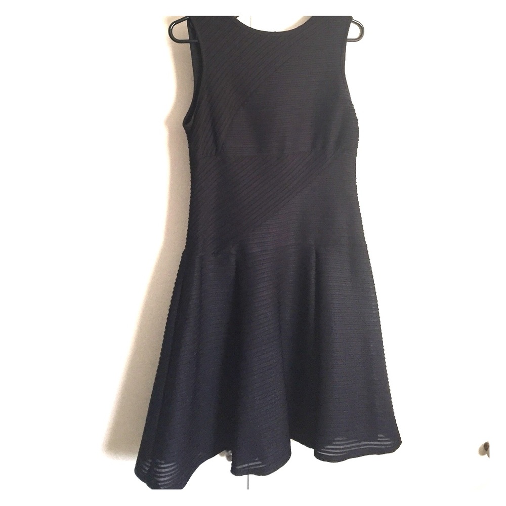 🌕Little Black Cocktail 👗 dress!