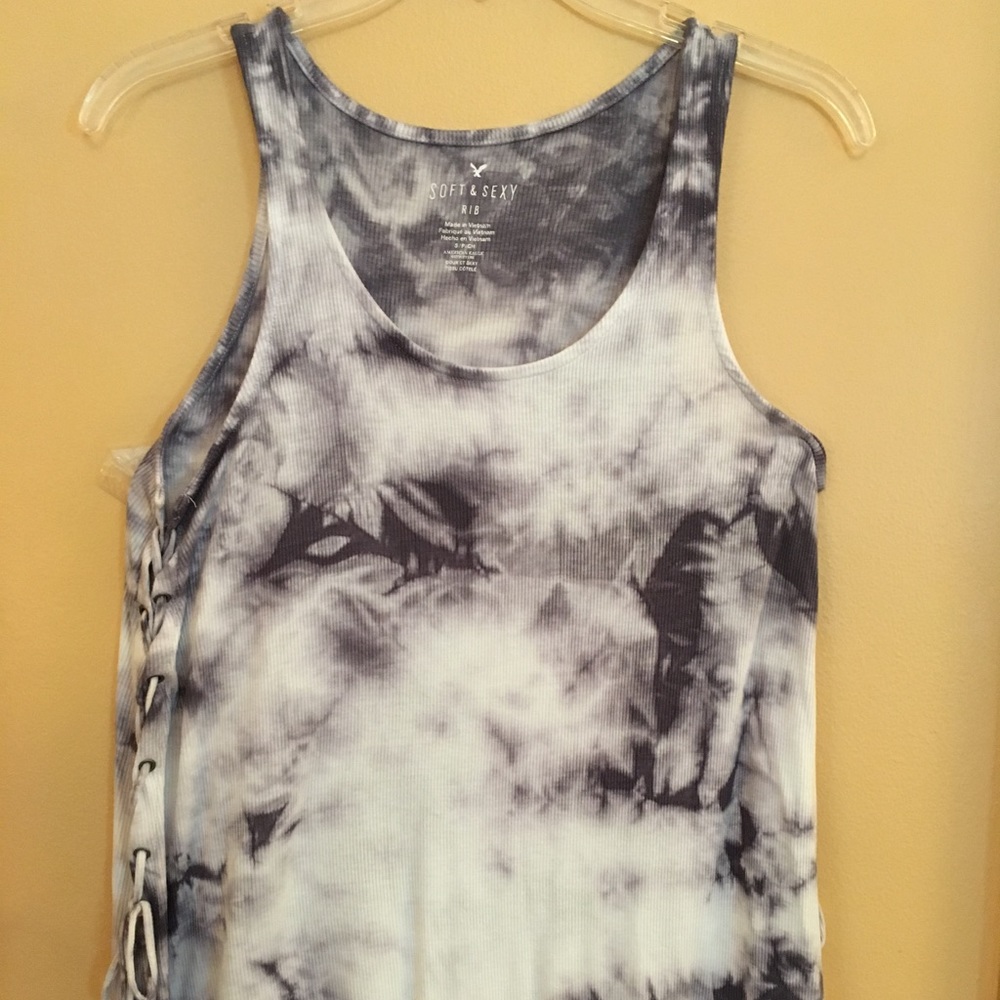 American Eagle Ribbed Tie Dye tank Side knotted