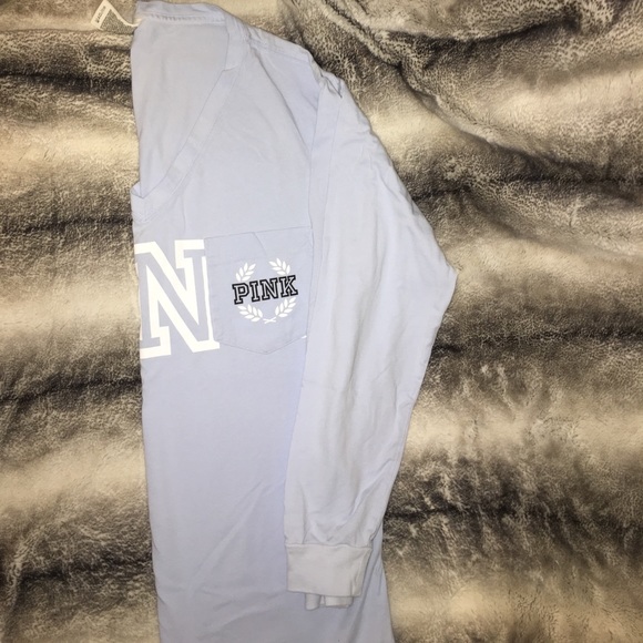 Victoria's Secret PINK Long Sleeve V-Neck - Picture 2 of 5