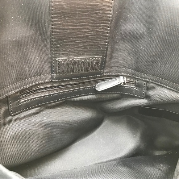 Coach Messenger Bag - Picture 6 of 8