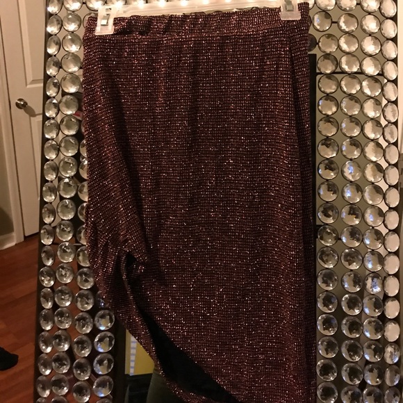 2Piece Set - Picture 4 of 4