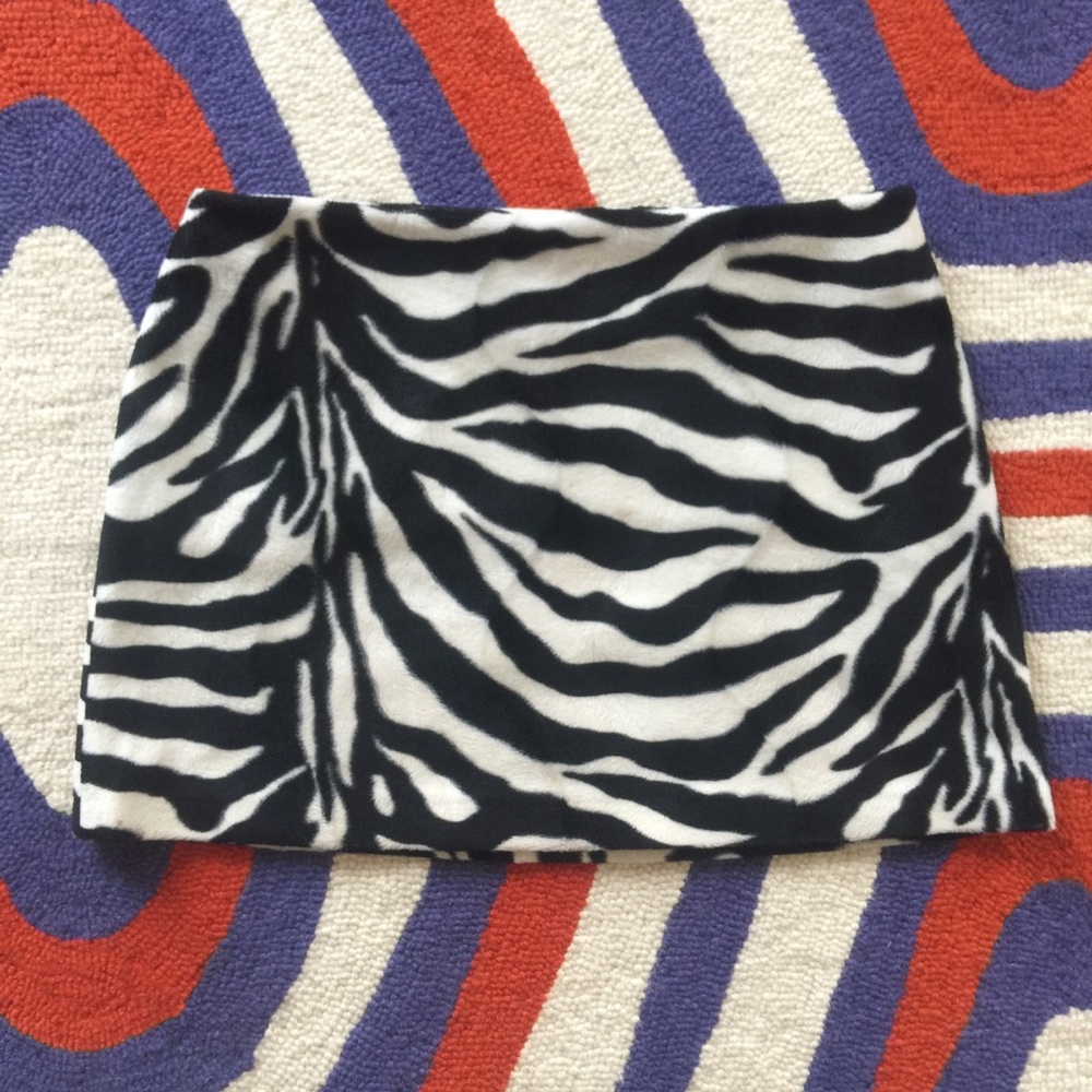 FAUX FUR ZEBRA PRINT MINI SKIRT