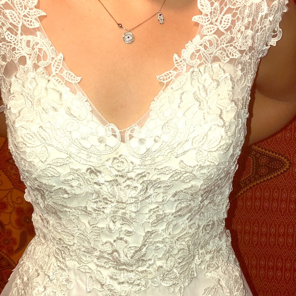 Wedding dress