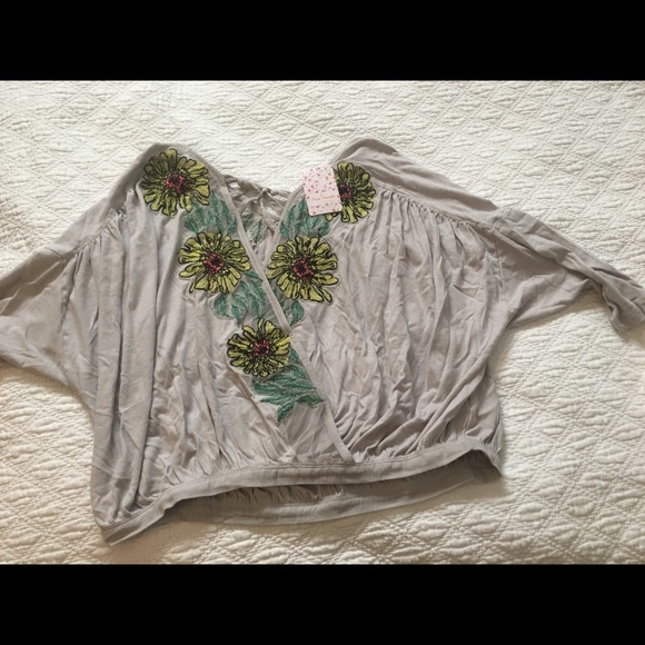 Free People Haul NWT - Picture 3 of 8