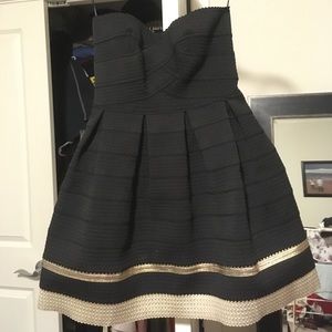 Sans Souci Black and Gold Dress
