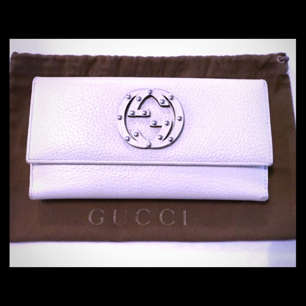 Authentic Gucci Wallet - Picture 1 of 4