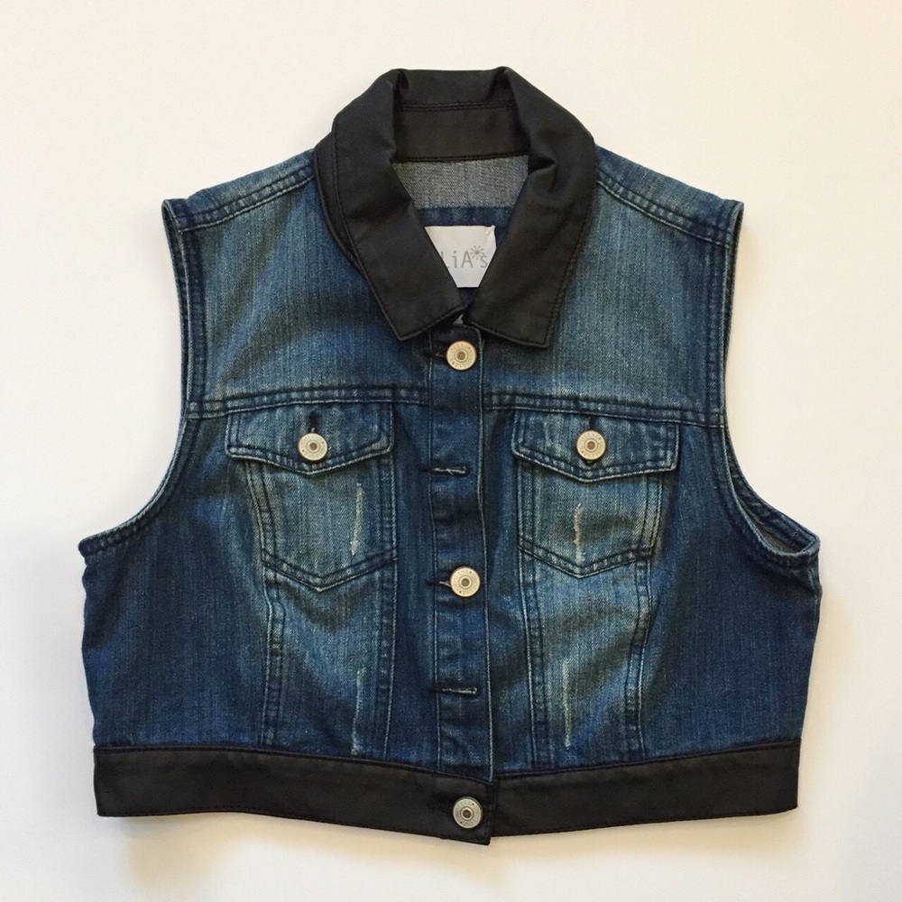 Delia’s boutique Denim vest with leather trim