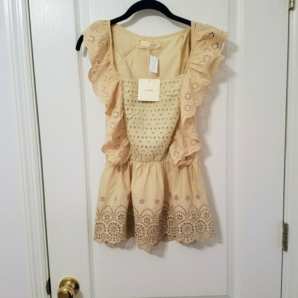 A'reve boutique top size Small NWT