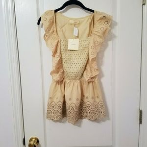 A'reve boutique top size Small NWT