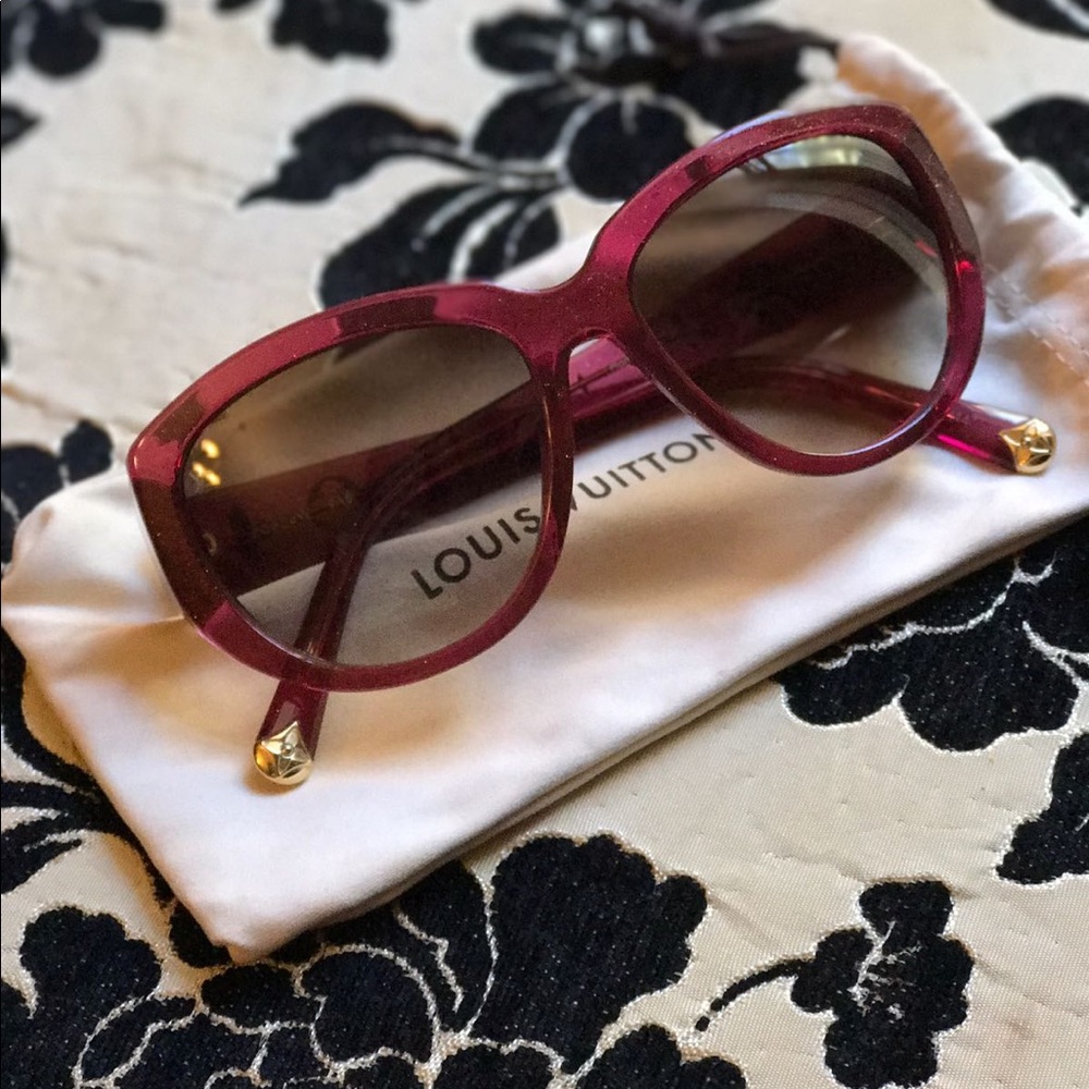 Louis Vuitton Vintage Sunglasses - Picture 2 of 8