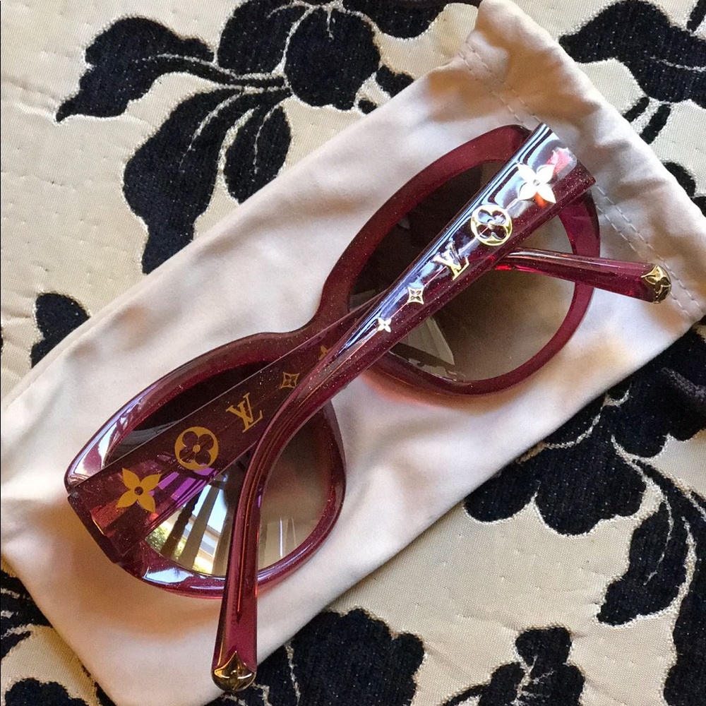 Louis Vuitton Vintage Sunglasses - Picture 4 of 8