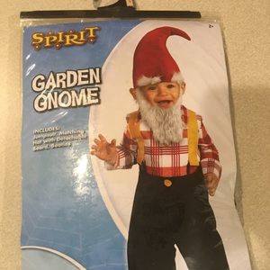 Brand new 2T gnome costume. Adorable!