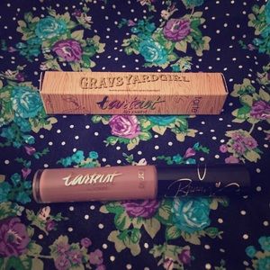 Texas Toast lip paint - tarte 💕 grav3yard girl