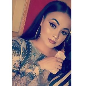 Meet your Posher, Ximena