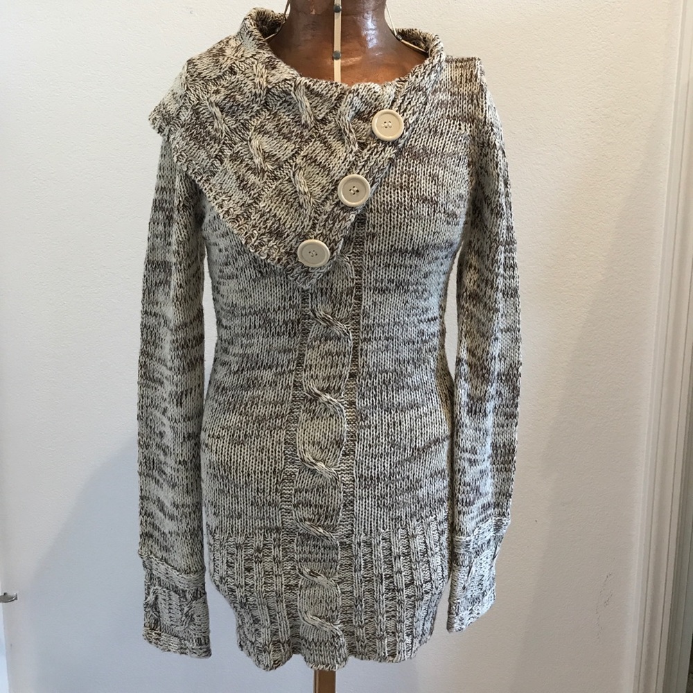 Women's / teens Long pull over cable sweater