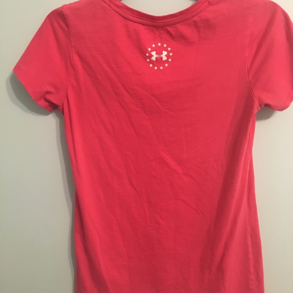 Pink under amour tee! - Picture 4 of 4