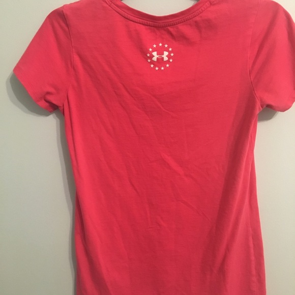 Pink under amour tee! - Picture 4 of 4
