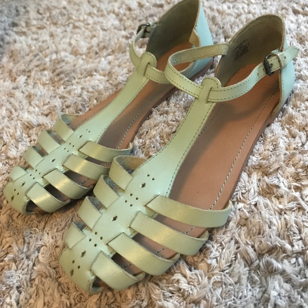 Pull & Bear Sandals