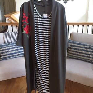 Boohoo kimono and bodycon dress - MATERNITY