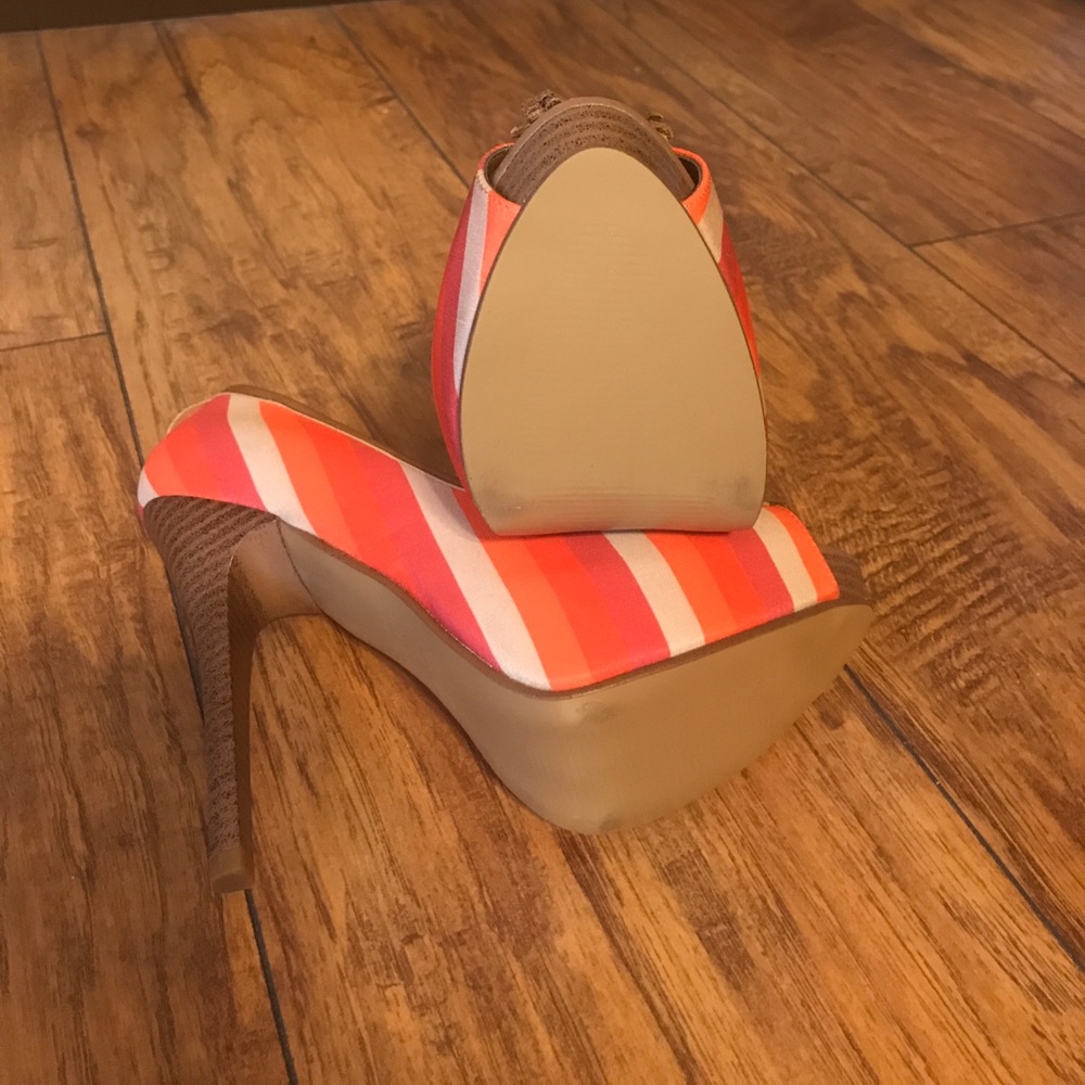 High heels - Picture 5 of 5