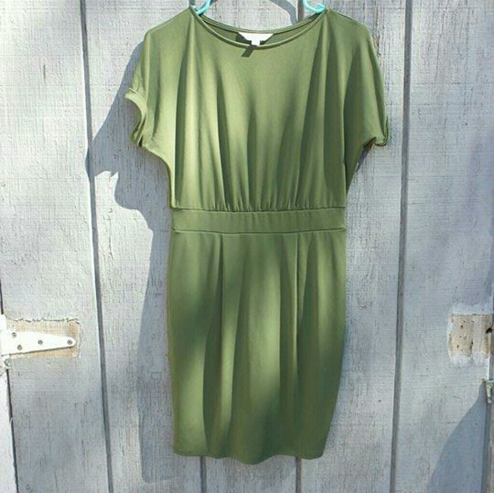 NWT green dress