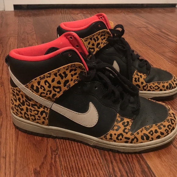 Nike Shoes - Nike Leopard Print Dunk High size 8.5