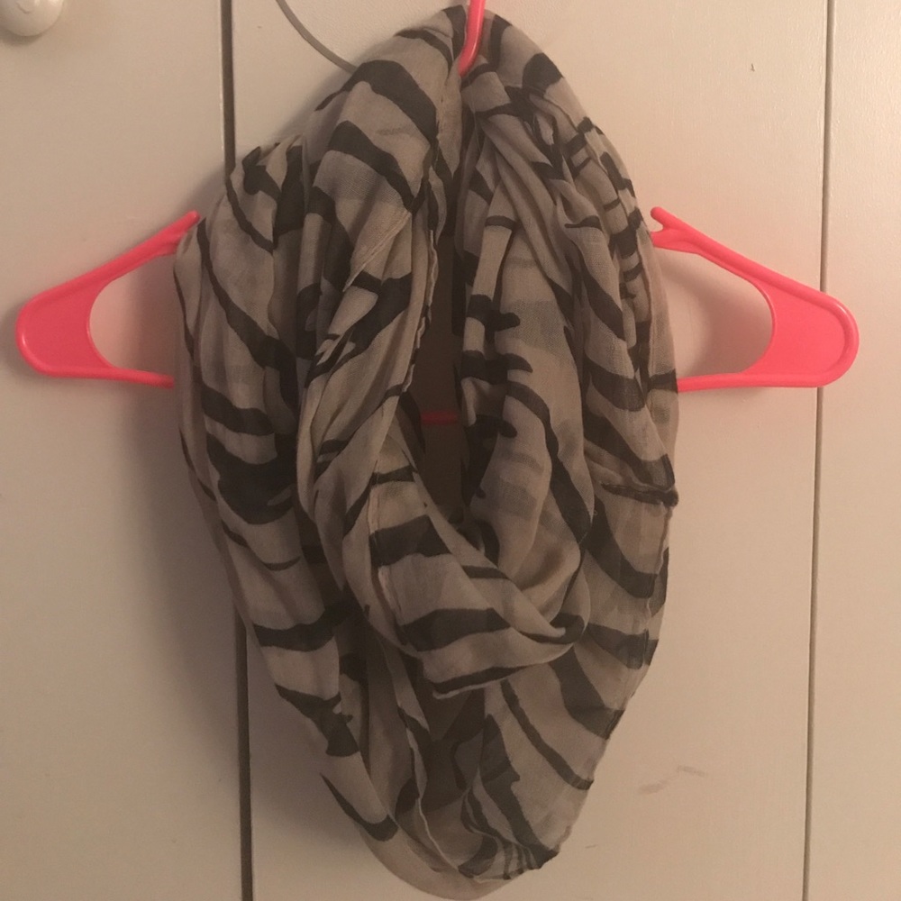 Black and Tan Animal Print Infiniti Scarf
