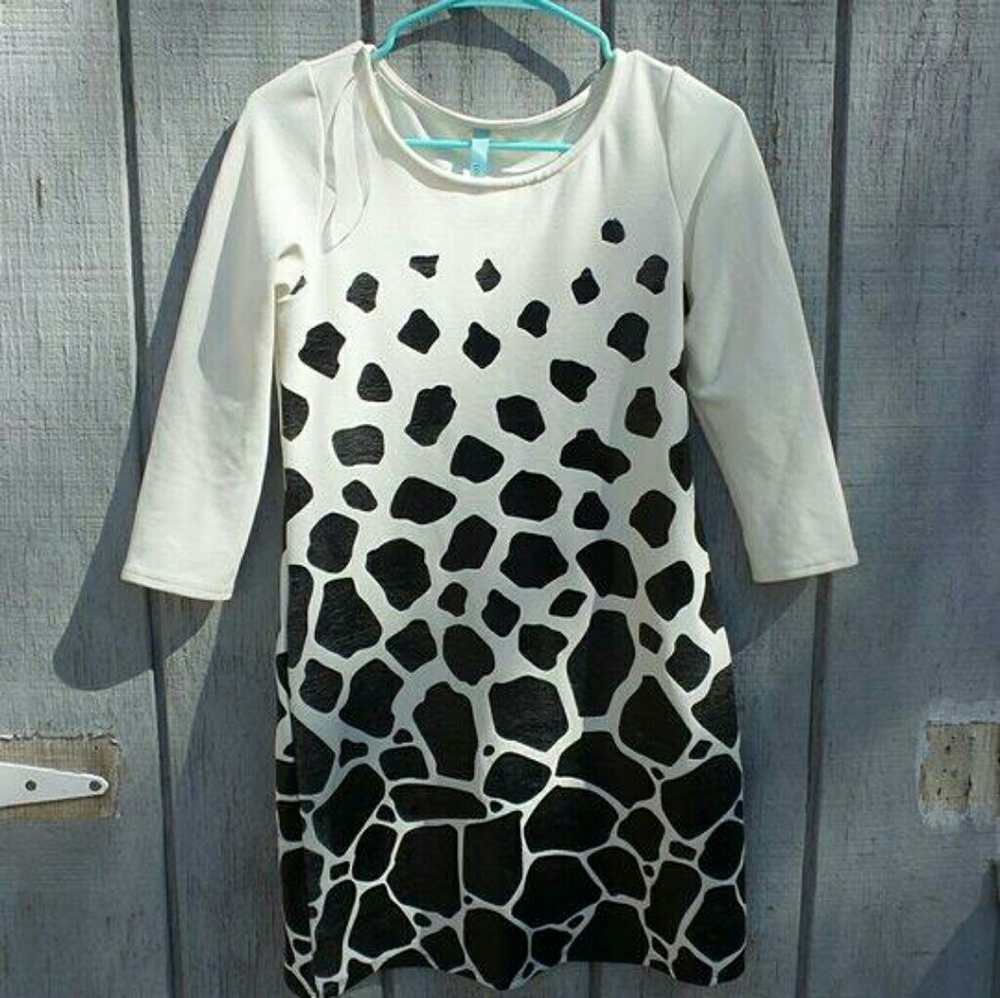NWOT  b&w dress