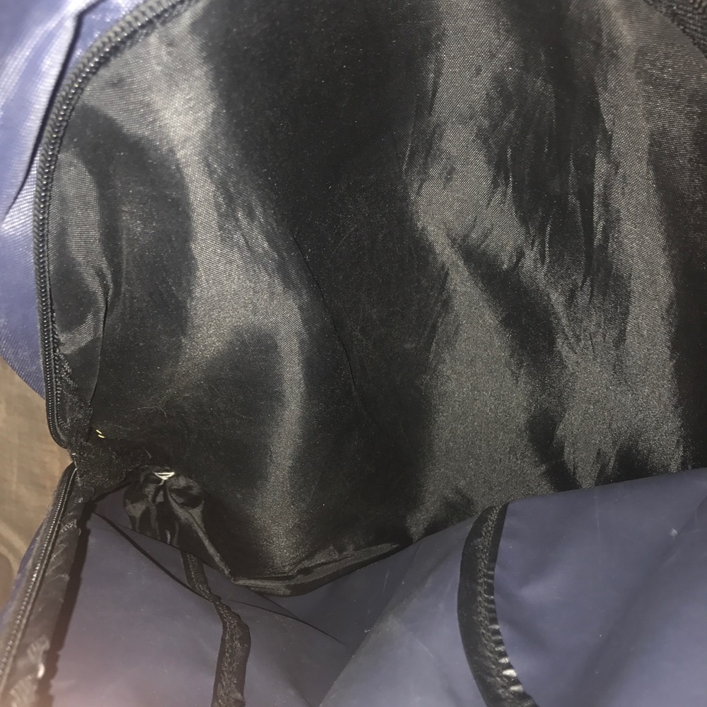 Selling my nike backpack - Picture 6 of 7