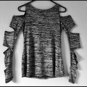 Bandage sleeve, black and grey t-shirt