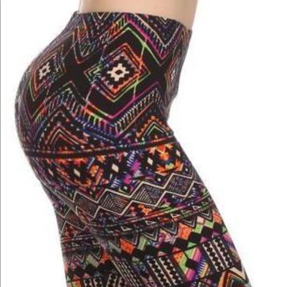 SANTA ROSA LEGGINGS - Picture 2 of 4