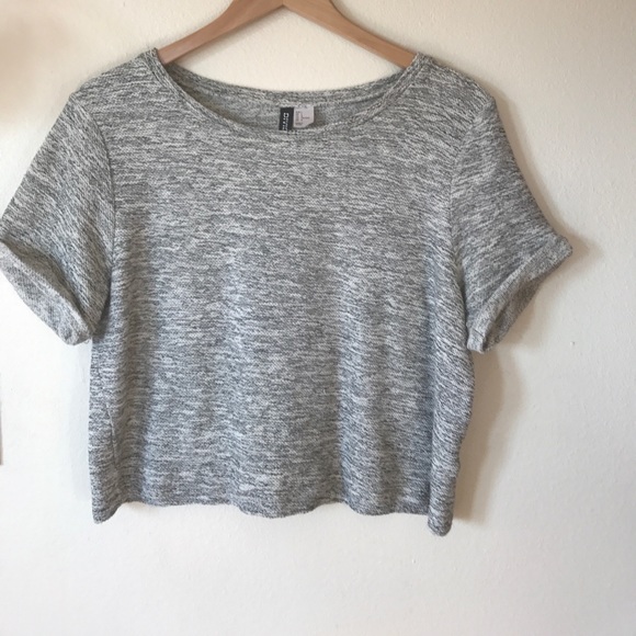 Crop top - Picture 1 of 1