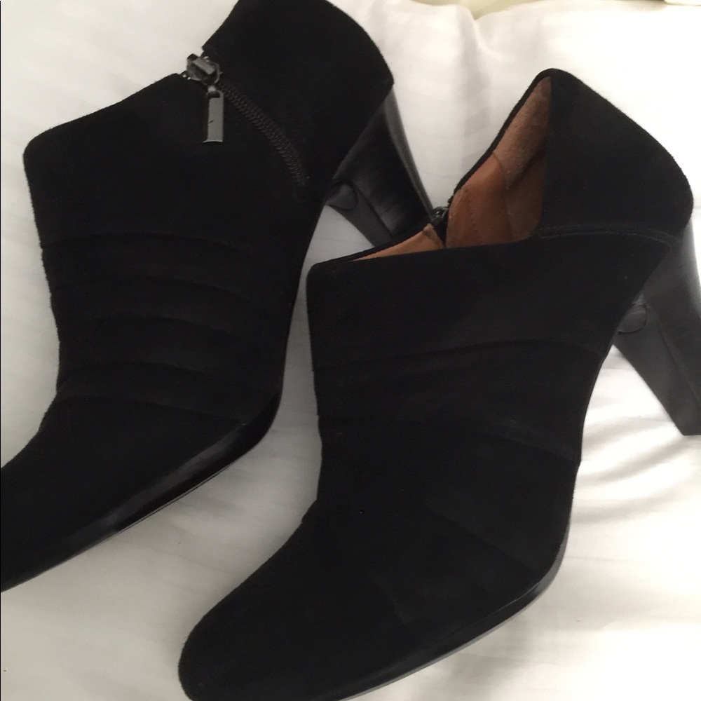 Clarks booties