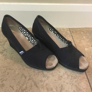 Black Toms wedges