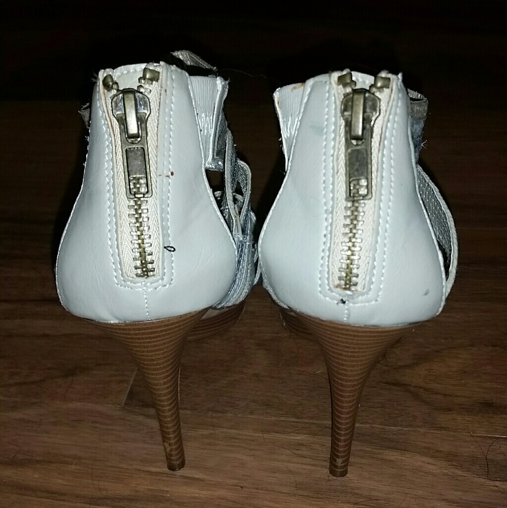 Limelight Platform Sandals: $25/OBO - Picture 3 of 3