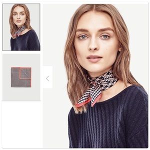 NWT Hounds Tooth Silk Scarf