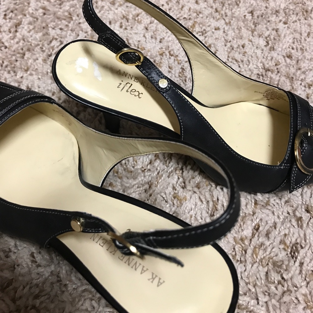 Black sling backs - Picture 4 of 4