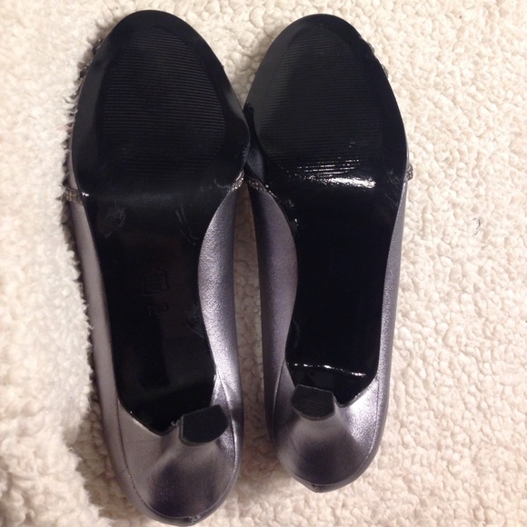 NWOT Caparros Dress Heels - Picture 3 of 3