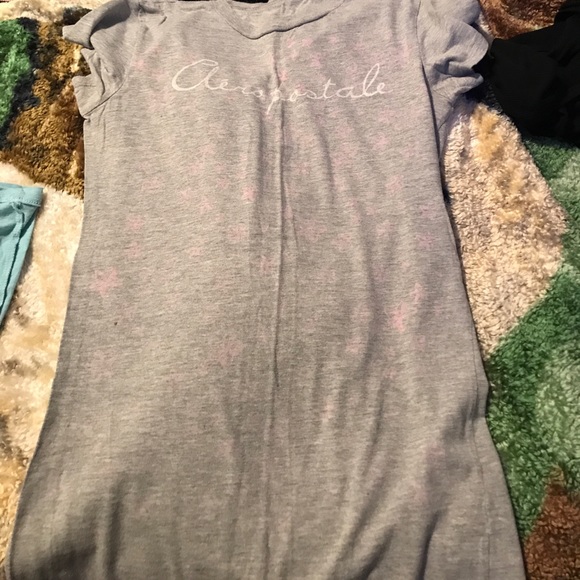 T-shirts - Picture 4 of 4